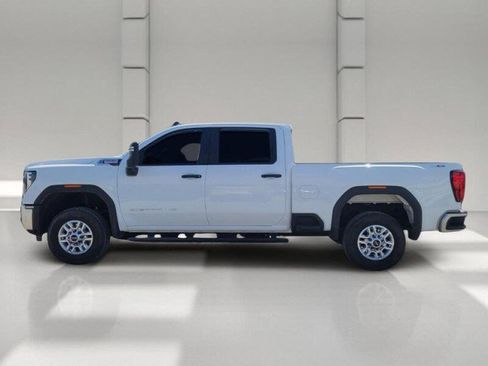 Used 2025 GMC Sierra 2500 Pro w/ Convenience Package AWD/4WD image 4
