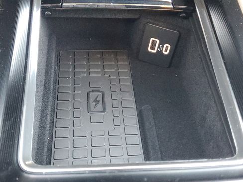 New 2026 Lincoln Corsair Premiere image 22