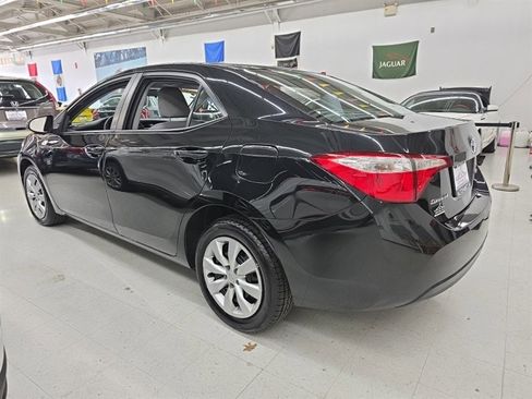 Used 2014 Toyota Corolla LE image 4