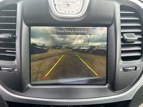 Used 2023 Chrysler 300 Touring w/ Sport Appearance Package RWD image 16