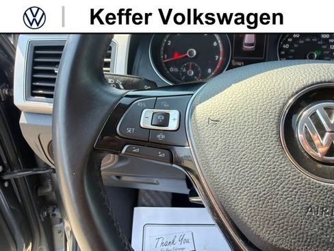 Used 2019 Volkswagen Atlas SE w/ Towing Package FWD image 18