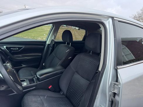 Used 2018 Nissan Altima 2.5 S w/ S Convenience Package image 16