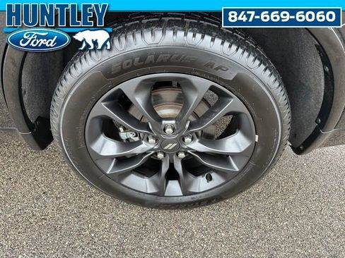 Used 2022 Dodge Durango R/T w/ Blacktop Package image 8