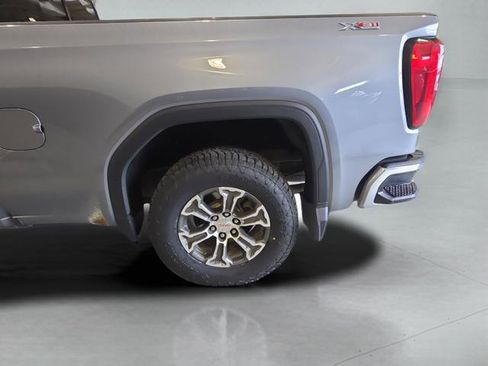 Used 2021 GMC Sierra 1500 SLE w/ X31 Off-Road Package AWD/4WD image 22