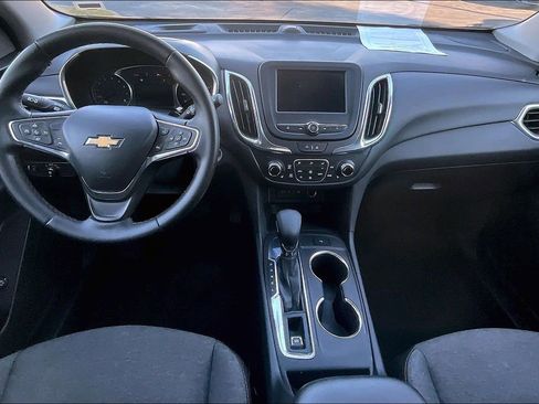 Used 2024 Chevrolet Equinox LT image 7