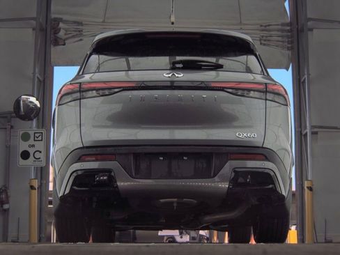Certified 2023 INFINITI QX60 Pure FWD image 12