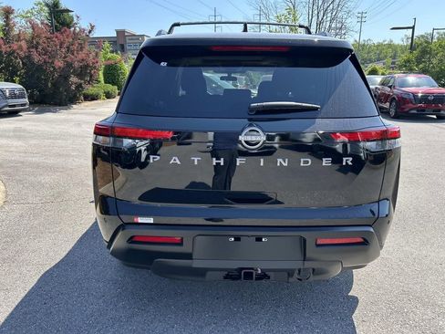 New 2026 Nissan Pathfinder SV w/ SV Premium Package FWD image 6