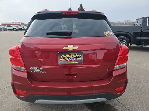 Used 2018 Chevrolet Trax LT w/ Driver Confidence Package image 4
