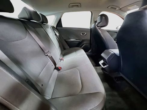 Certified 2025 Kia K4 FWD image 25