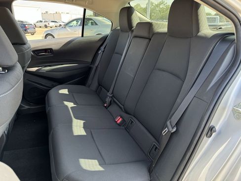 Used 2025 Toyota Corolla LE FWD image 25