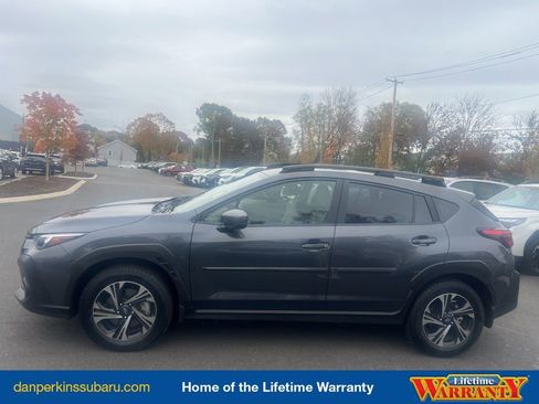 Certified 2024 Subaru Crosstrek 2.0i Premium image 2