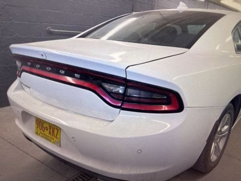 Used 2023 Dodge Charger SXT image 5