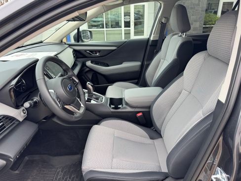 Certified 2025 Subaru Outback Premium w/ Popular Package #1A image 9