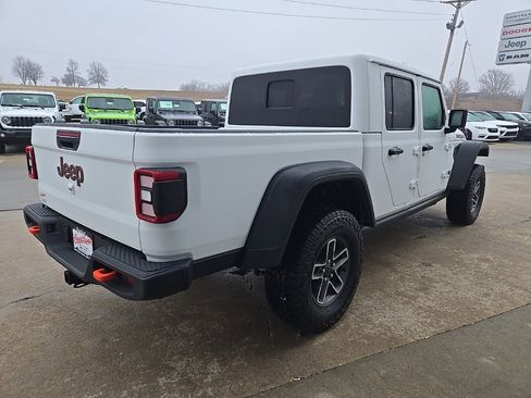New 2026 Jeep Gladiator Mojave image 11