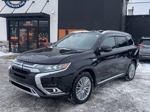 Used 2019 Mitsubishi Outlander GT image 1