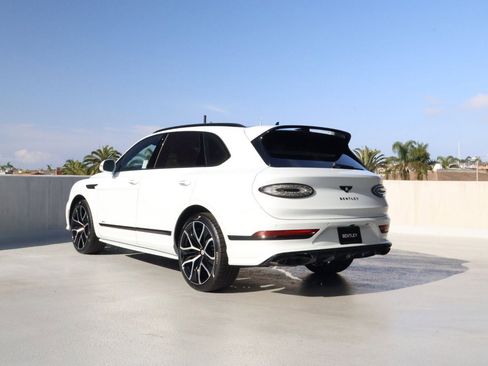 New 2026 Bentley Bentayga Speed AWD/4WD image 3
