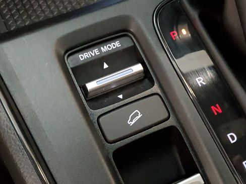 Certified 2025 Honda CR-V Sport image 31
