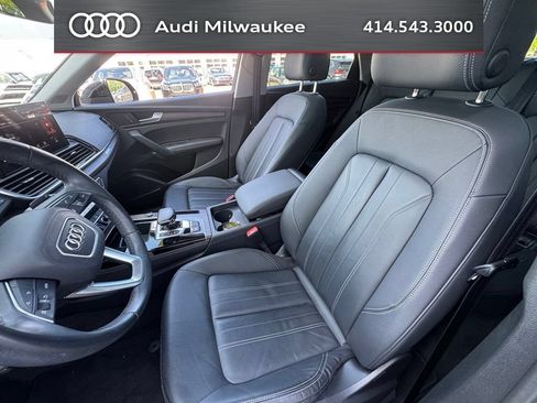 Used 2023 Audi Q5 2.0T Premium Plus w/ Premium Plus Package AWD/4WD image 10
