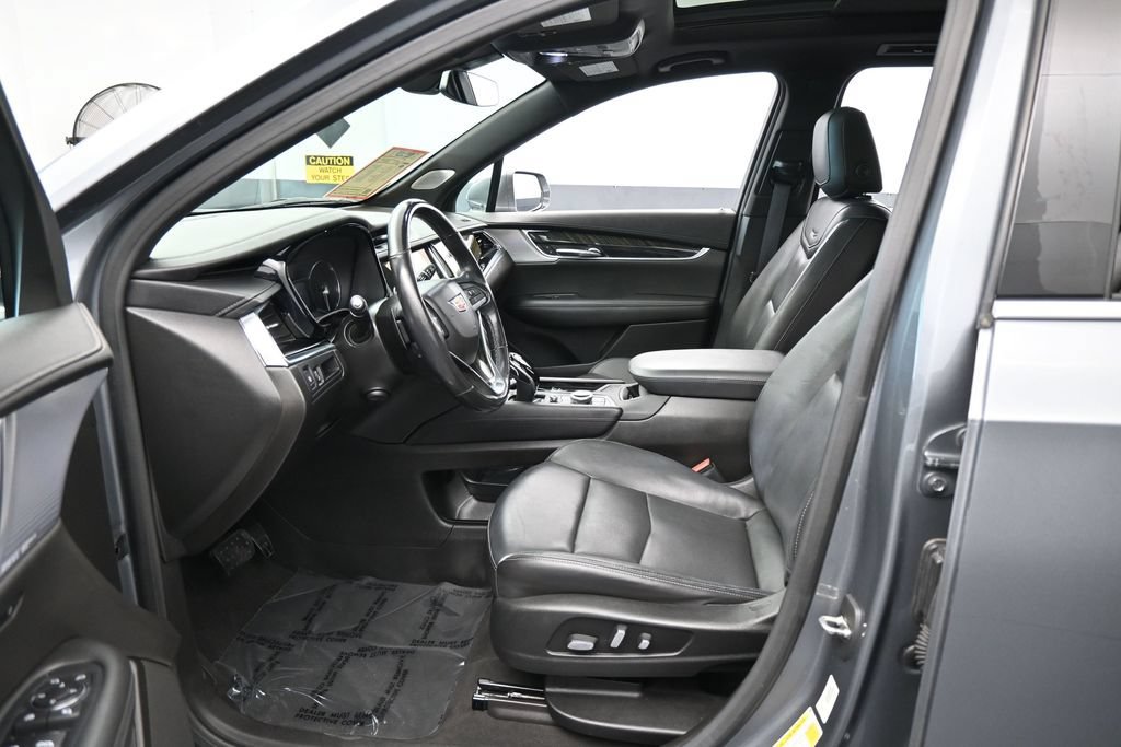 Used 2020 Cadillac XT6 Premium Luxury FWD image 10