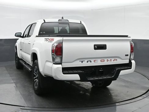 Used 2023 Toyota Tacoma TRD Sport image 5