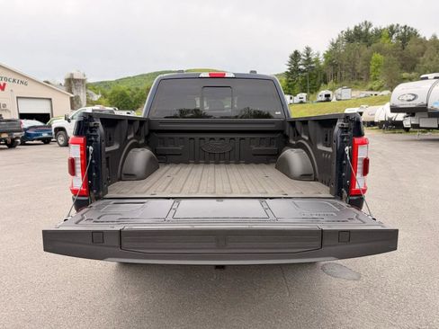 Used 2023 Ford F150 Platinum w/ FX4 Off-Road Package AWD/4WD image 17