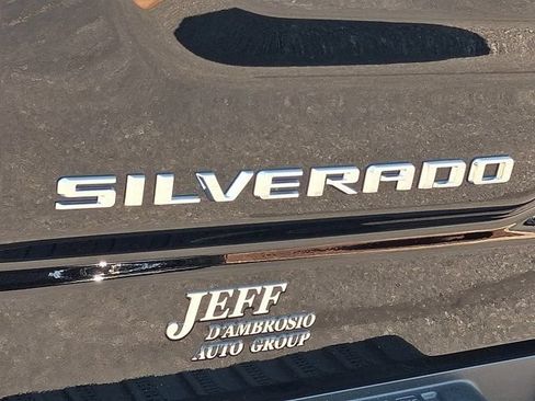 Used 2024 Chevrolet Silverado 1500 Custom AWD/4WD image 34