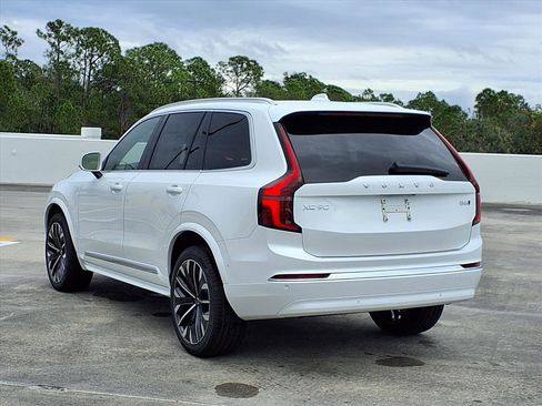 New 2026 Volvo XC90 B6 Plus w/ Protection Package Premier image 5