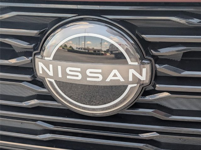 Used 2024 Nissan Altima 2.5 SV FWD image 3