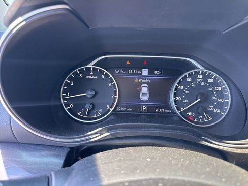 Used 2023 Nissan Maxima Platinum w/ Sport Mat Group FWD image 3