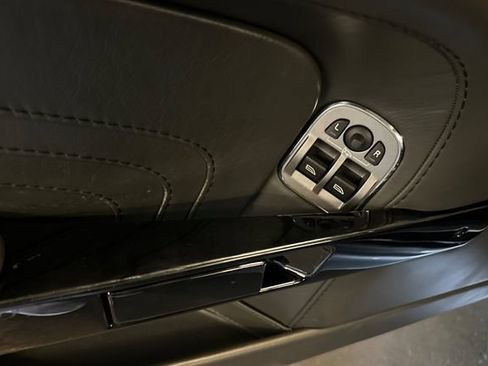 Used 2013 Aston Martin V8 Vantage S RWD image 12