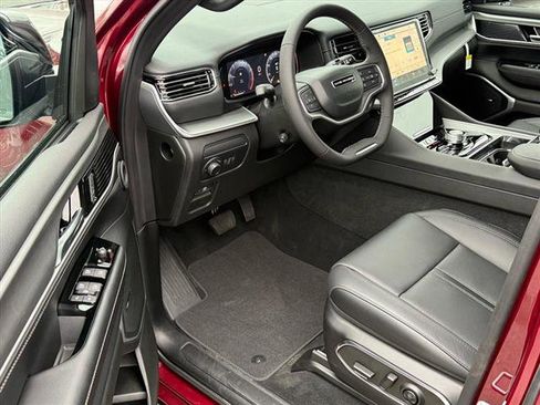 New 2026 Jeep Grand Wagoneer Limited image 4