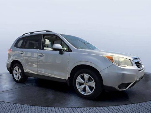 Used 2014 Subaru Forester 2.5i Premium w/ Popular Package #2 AWD/4WD image 1