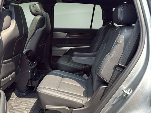 Certified 2026 Cadillac Vistiq Sport w/ LPO, Floor Liner Package AWD/4WD image 24