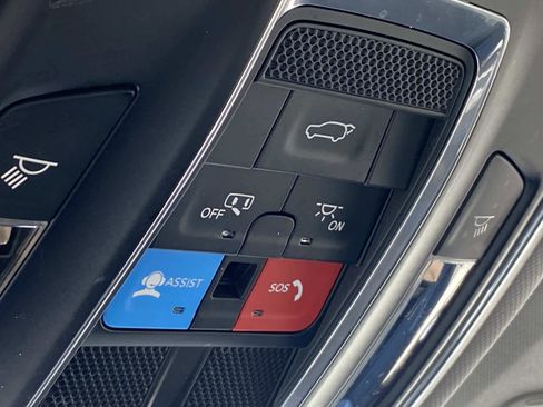 Certified 2023 Jeep Grand Cherokee Limited image 31