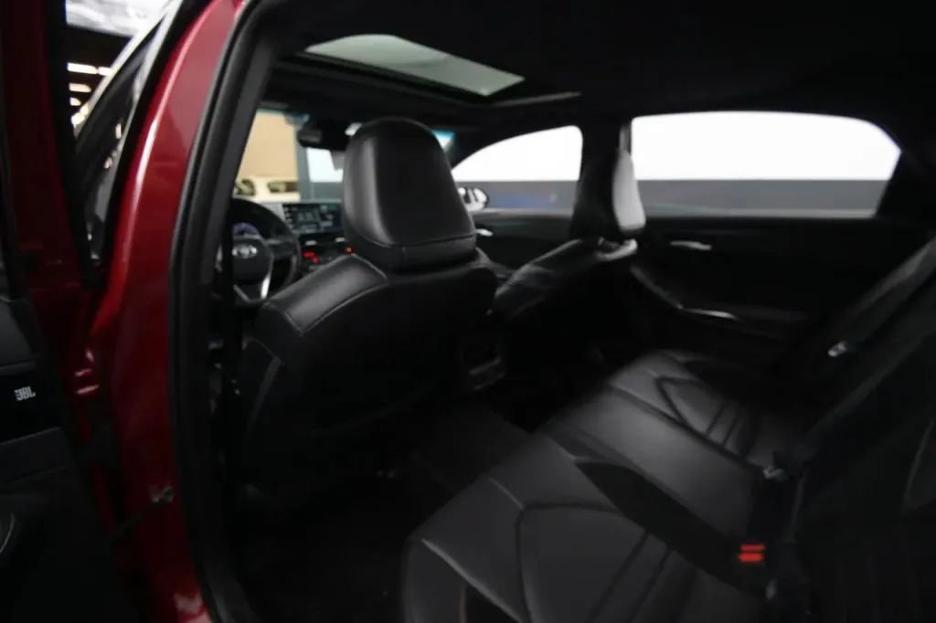 Used 2019 Toyota Avalon XSE w/ All Weather Liner Package FWD image 46