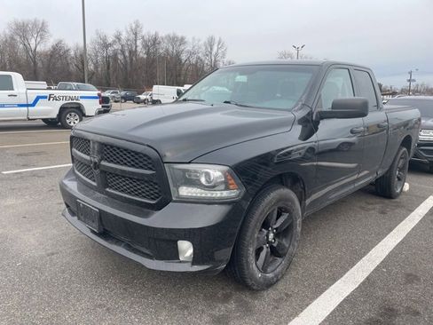Used 2014 RAM 1500 Express w/ Black Ram 1500 Express Group image 2
