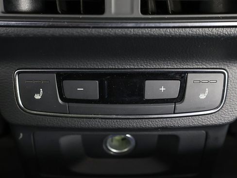 Used 2018 Audi Q5 2.0T Premium Plus w/ Premium Plus Package image 58