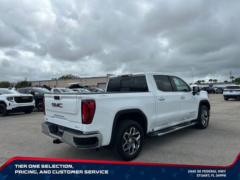 New 2026 GMC Sierra 1500 SLT w/ SLT Premium Plus Package AWD/4WD image 7