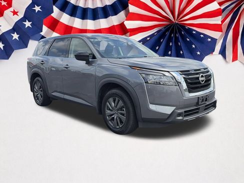 Used 2023 Nissan Pathfinder S FWD image 26