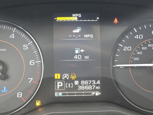 Used 2022 Subaru Crosstrek 2.0i Premium w/ Moonroof Package image 26