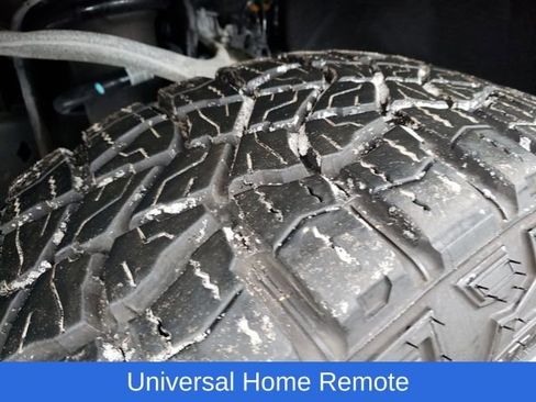 Used 2024 Chevrolet Silverado 1500 LT Trail Boss w/ Convenience Package II image 31