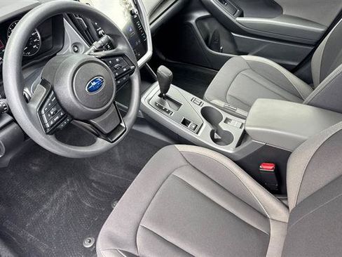 Used 2025 Subaru Crosstrek 2.5i Premium AWD/4WD image 9