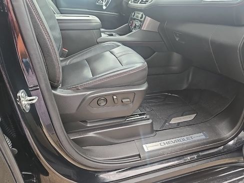 Used 2021 Chevrolet Tahoe RST w/ Luxury Package AWD/4WD image 77