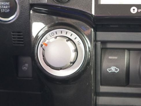 Used 2023 Toyota 4Runner TRD Off-Road Premium w/ Off Road Premium Plus Package AWD/4WD image 36