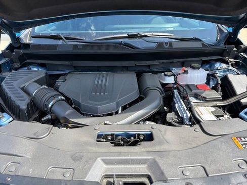 New 2026 Chevrolet Traverse LT w/ Driver Confidence Package FWD image 23