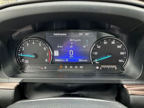 Used 2020 Ford Explorer Limited image 15