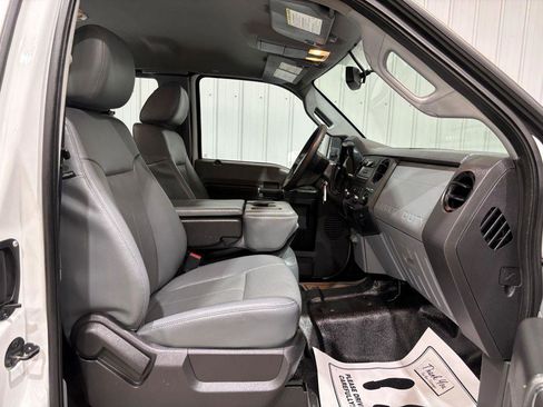Used 2014 Ford F250 XL w/ Power Equipment Group image 12
