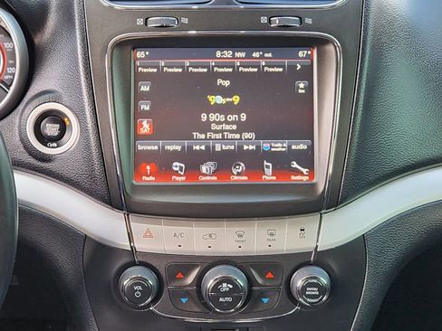Used 2017 Dodge Journey Crossroad FWD image 18