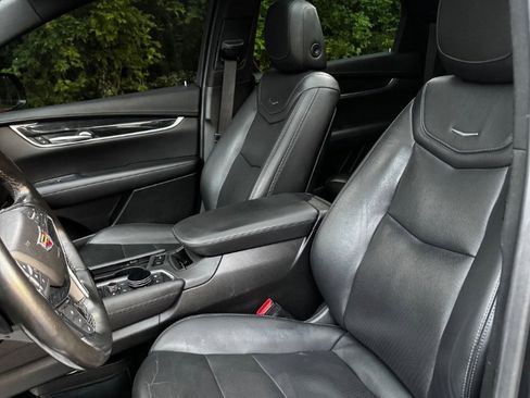 Used 2020 Cadillac XT5 Premium Luxury FWD image 11