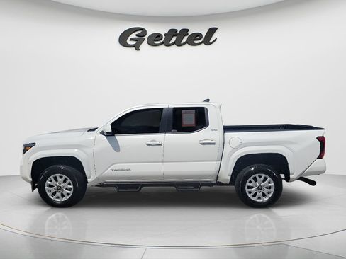 Certified 2024 Toyota Tacoma SR5 RWD image 8